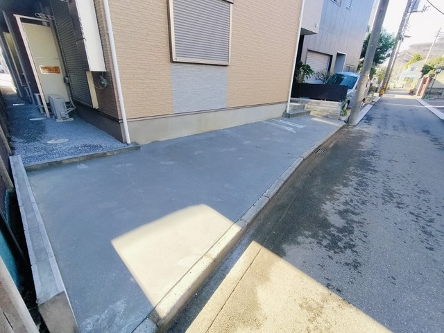 ｃｈａｉｎｏｎ津田沼の駐車場