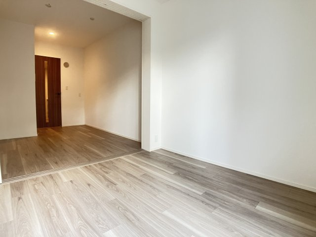 パークアクシス市川の居間・リビング
