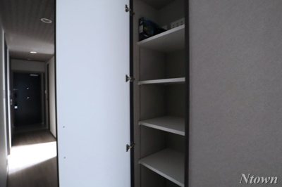 【収納】 | プレサンスロジェ栄三丁目 | たっぷりとした収納スペースです