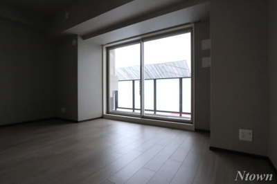 【居間・リビング】 | プレサンスロジェ栄三丁目 | 居間です