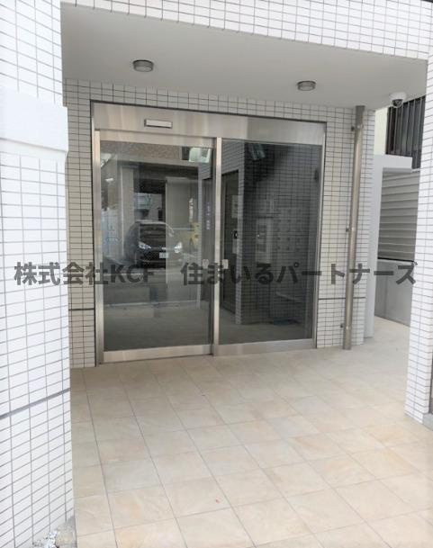 モアプラス西鉄久留米駅前のエントランス|落ち着いたエントランスです