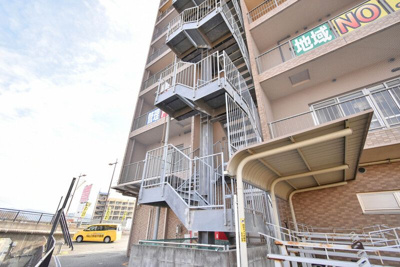 【設備】 | 駅前本社ビル