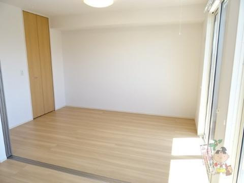 ラウレア福田　Ａの居間・リビング|寝室