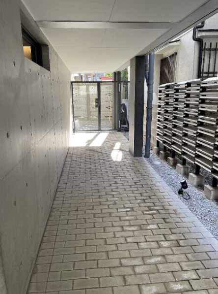 練馬区桜台１丁目の賃貸マンションのエントランス