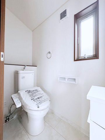 いわき市平幕ノ内　AiTOWN　全21棟のトイレ|2階にもトイレがあり家族皆が快適に使える便利な間取り！