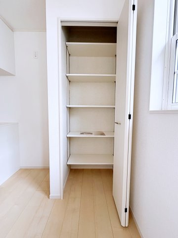 いわき市平幕ノ内　AiTOWN　全21棟の収納|可動棚付きなので物の大きさによって高さを変えられるので便利！