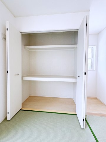 いわき市平幕ノ内　AiTOWN　全21棟の収納|奥行のある収納なので布団など収納しても余裕！
