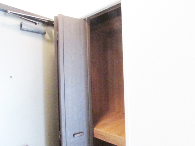 グランディア・ミ・アモーレ宝塚南口の収納