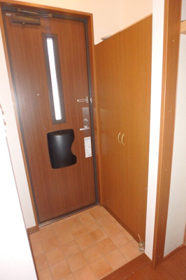 【玄関】 | ストリームビレッジB