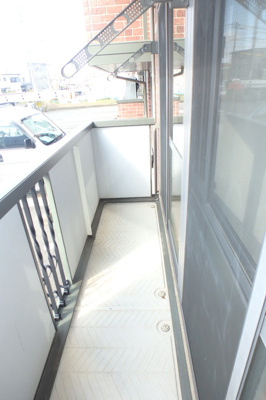 【バルコニー】 | ストリームビレッジB