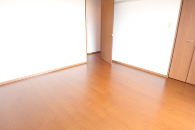 【寝室】 | ストリームビレッジB