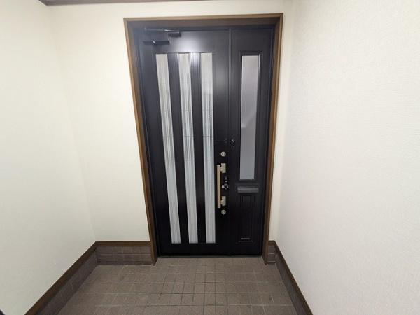 【玄関】 | 守口市大日町2丁目　中古戸建