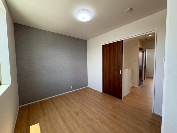 和歌山市和歌浦中1-1　新築戸建の洋室