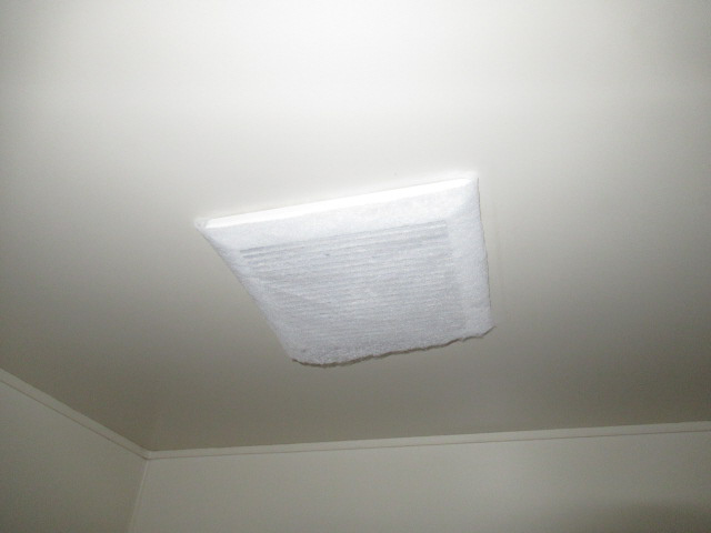 ロイヤル小林の浴室