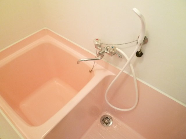 沢村マンションの浴室