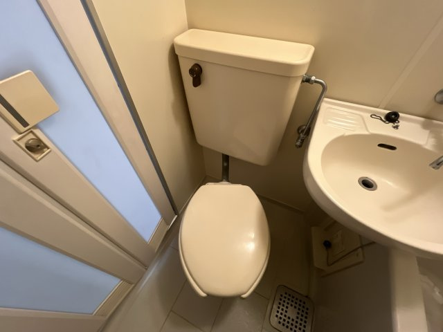 MISTRAL神屋町WESTのトイレ