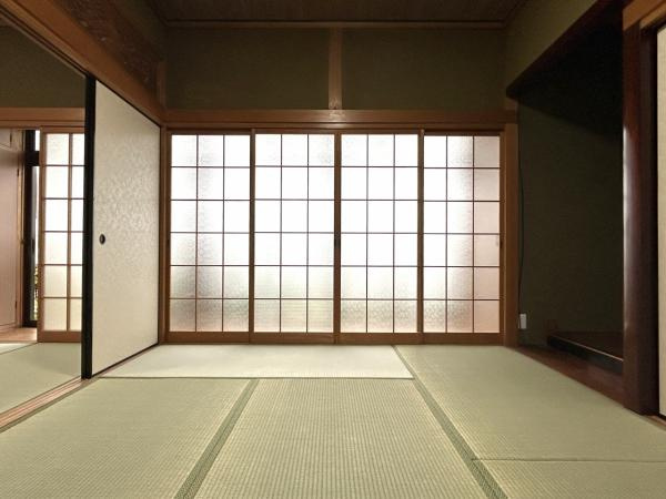 西条市中野734-2　中古の和室