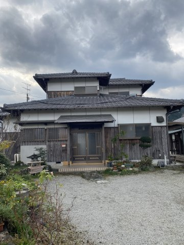 西条市中野734-2　中古の外観