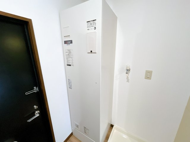 グレイスK.O.M　Iの玄関|別部屋反転間取りのお写真となります。