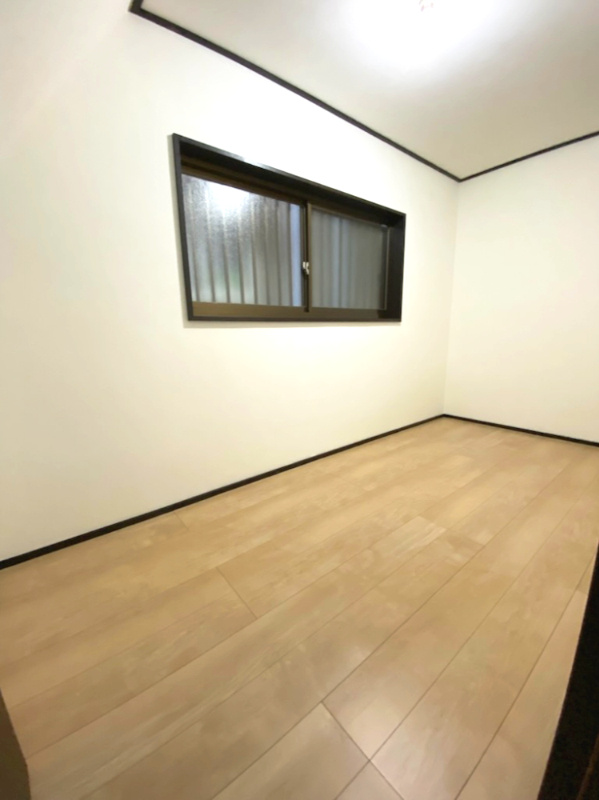 サン・タウン深野北１丁目の洋室|■１階のサービスルームです♪♪