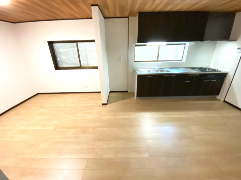 サン・タウン深野北１丁目の居間・リビング|■冷蔵庫スペースもしっかり確保♪♪