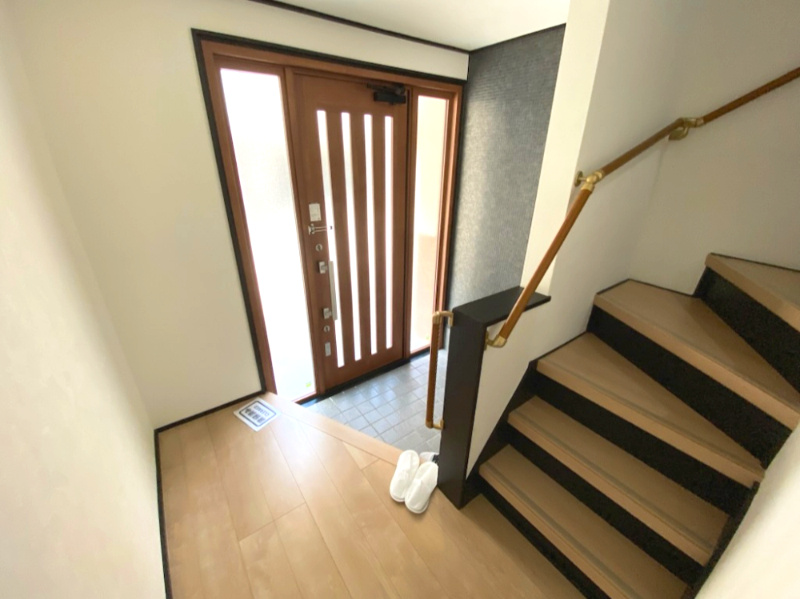 サン・タウン深野北１丁目の玄関|■新しい扉に交換した玄関です♪♪