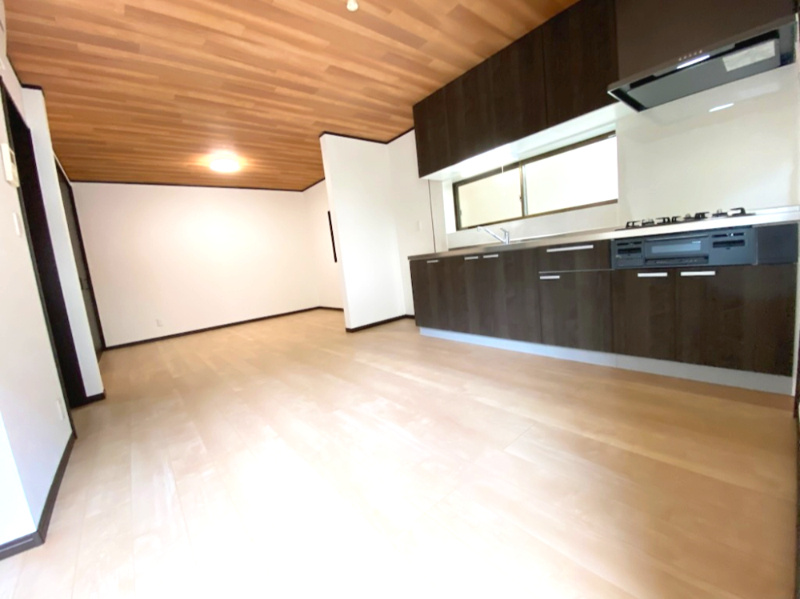 サン・タウン深野北１丁目の居間・リビング|■使い勝手の良いリビングです♪♪