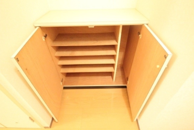 光町ハイムの収納|便利な収納スペースです