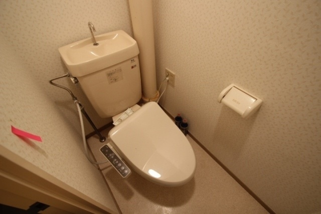 光町ハイムのトイレ|ゆったりとした空間のトイレです