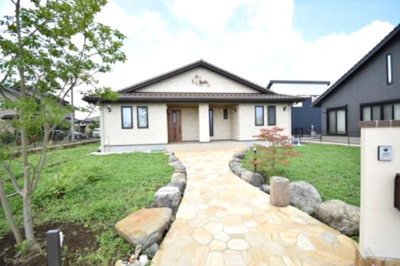 【庭】 | つくば市上郷 | 訪問時は素敵なアプローチが迎えてくれます