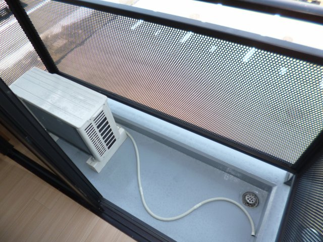 倉敷市茶屋町のアパートのバルコニー