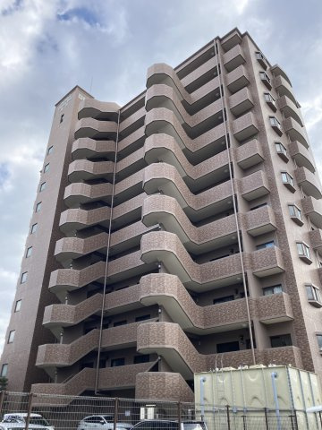 ダイアパレスシャトーヴュー萱町　２０１の外観