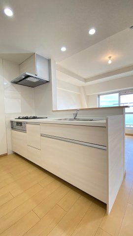 グランドヒル西宮高座台マンションＢ棟のキッチン|システムキッチン