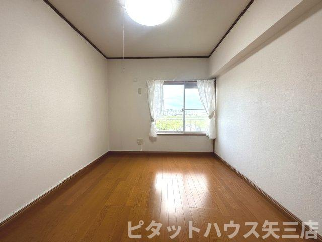 天神マンションⅠの居間・リビング|居間です