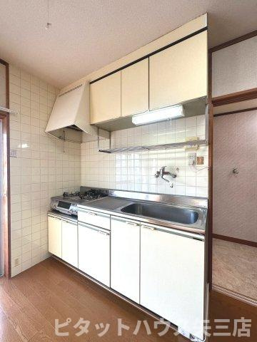 天神マンションⅠのキッチン|キッチンでお料理をお楽しみください