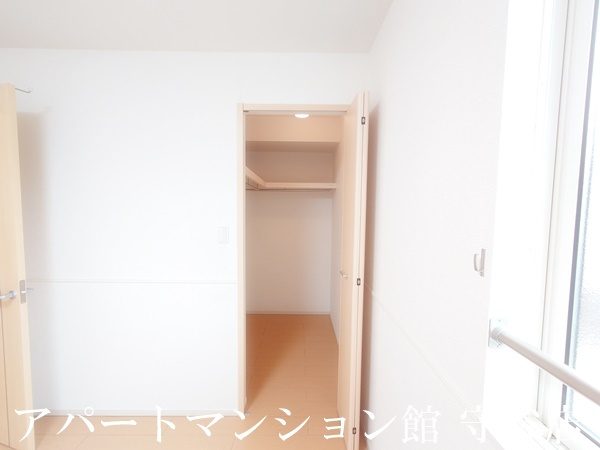 アヴニール・ヒルズⅡの収納