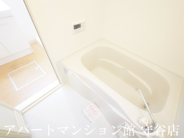 アヴニール・ヒルズⅡの浴室