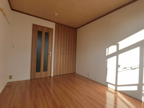 【寝室】