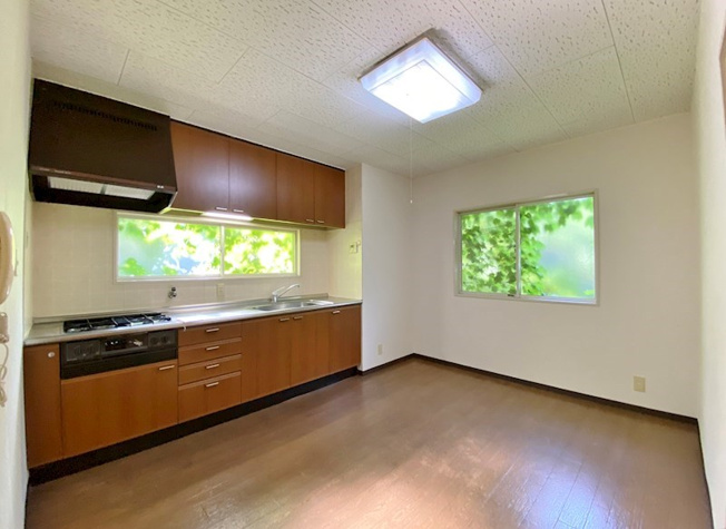 【居間・リビング】ラプソディーインレッド