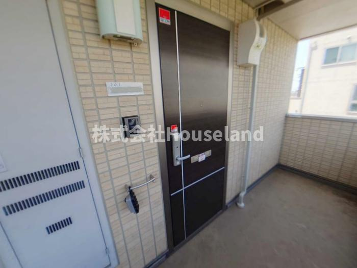 クレール出島のエントランス