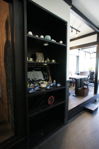 所有者変更　店舗付き売物件　能勢町栗栖のその他|素敵な飾り棚です