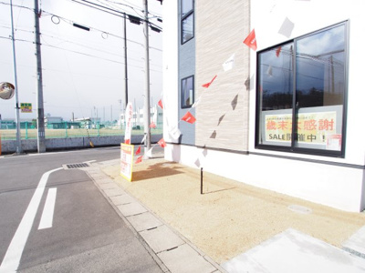 【前面道路含む現地写真】 | Ricca　渡利３期　２号棟