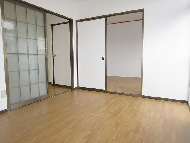 ロイヤル小林の内装