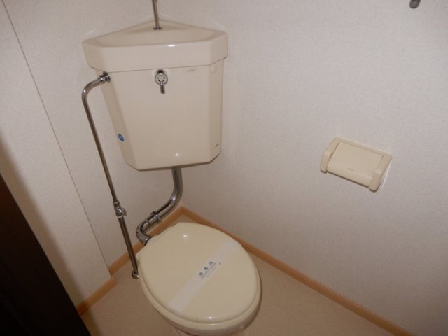 ロイヤル小林のトイレ