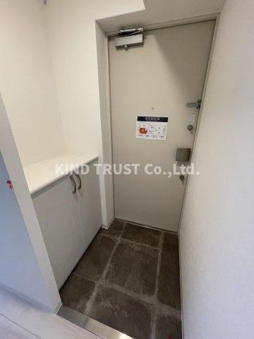 GRACE NORTH NISHITEMMAの玄関|明るい玄関です