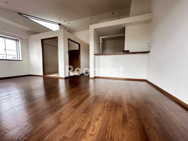 サンコミュニティの居間・リビング|ゆったり過ごせるリビングです