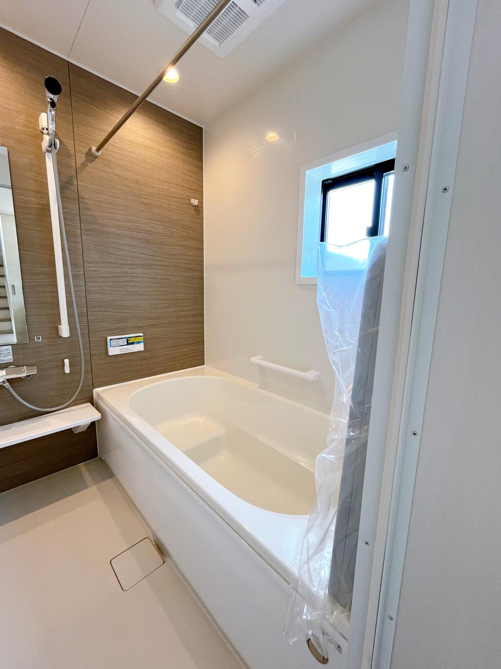 古河市茶屋新田　新築戸建16の浴室