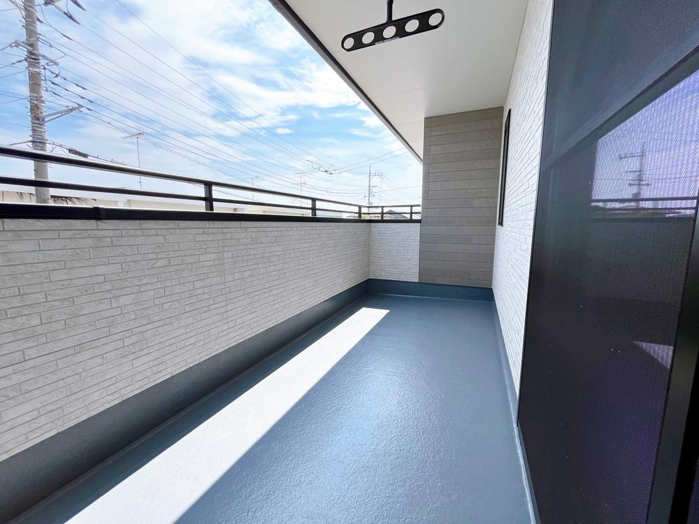 古河市茶屋新田　新築戸建16のエントランス