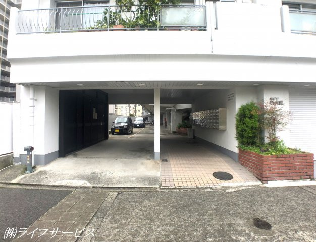 【エントランス】 | メゾン新大阪 | エントランス