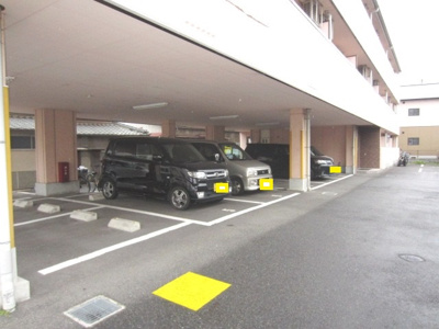 【駐車場】 | カーサ福田